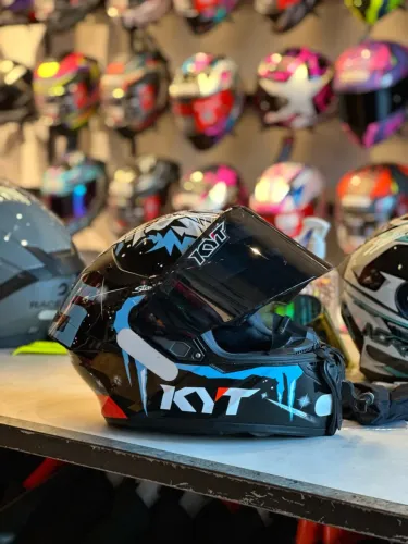 CAPACETE KYT TT-COURSE masia winter gloss