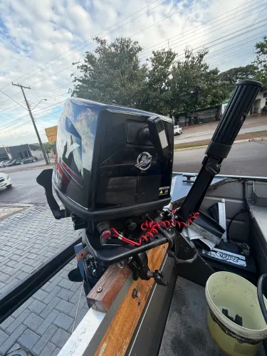 Barco conjunto bem conservado 