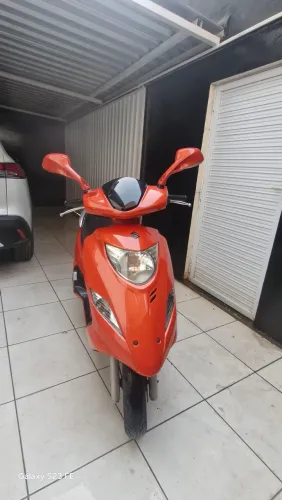 Suzuki Burgman 