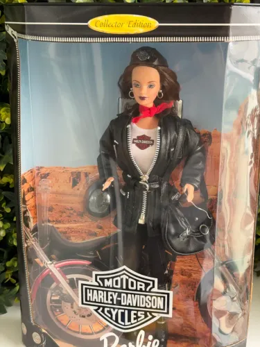 Boneca Barbie collector harley davidson lacrada 