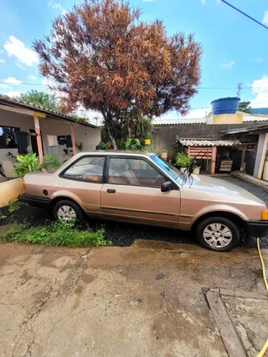 Ford Verona LX 1.6 (modelo Antigo) 1990