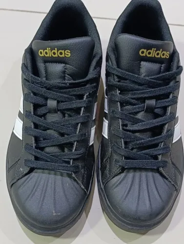 Tênis Adidas Streettalk