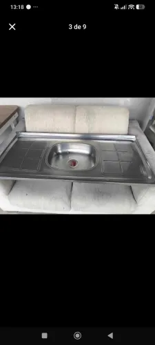 Liquidificador novo, cuba pia de cozinha, saco box, chicote Suzuki, e sofá