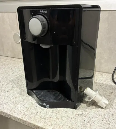 Purificador de Água Everest Soft Preto - Funcionando - Completo