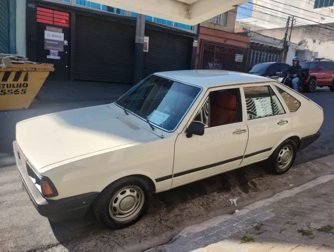 Volkswagen Passat L/ LS/ LSE/ GL/ GLS/ TS/ FLA/ VILL/ PLUS 1986