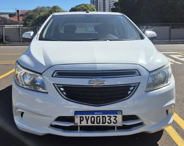 Chevrolet Onix JOY Hatch 1.0 8V Flex Mec. 4P 2017