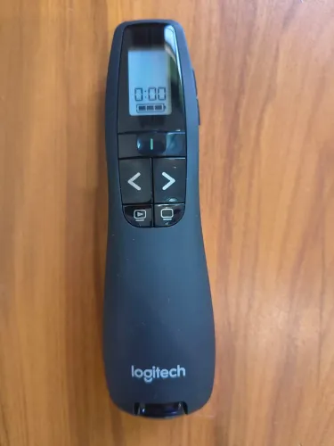 Clicker de apresentação sem fio Logitech R800 com laser verde