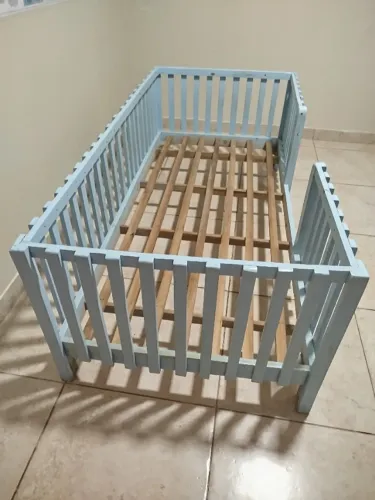 Cama Infantil Montessoriana de Madeira Maciça (Solteiro) -