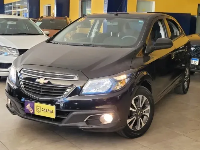 Chevrolet Onix Hatch LTZ 1.4 8V Flex Power Aut. 4P 2015