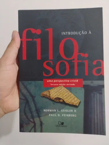 INTRODUÇÃO À FILOSOFIA 