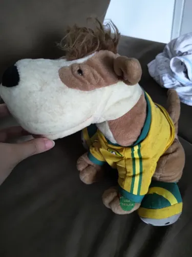 Spock, o Cão Falante - Artilheiro