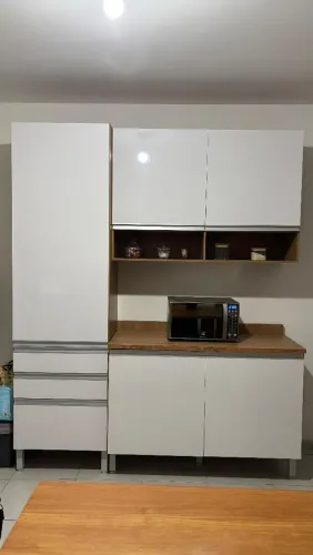 Armário de Cozinha Compacta Bartira Jaspe