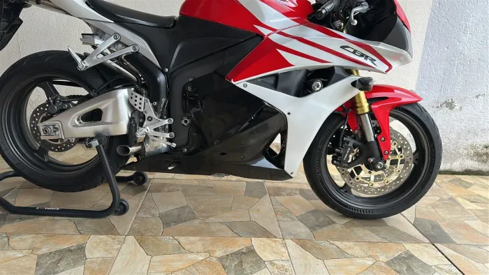 CBR 600RR só dar um toq