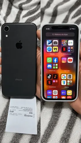 iPhone XR