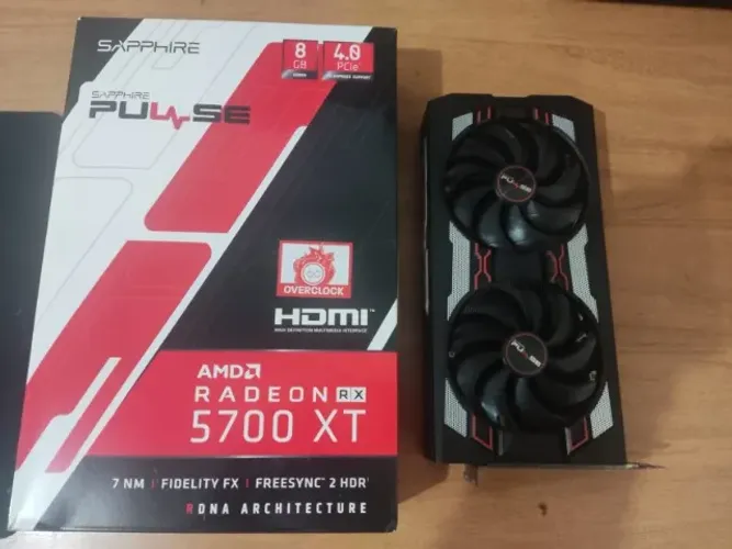 Placa de Vídeo RX 5700 XT Sapphire Pulse 8GB ? Com caixa