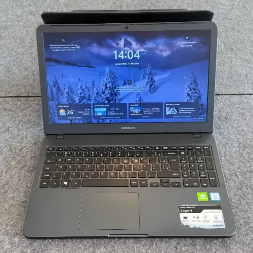 Notebook Samsung Expert i5 - 8th Geração - 8gb DDR4 - 256gb SSD - Nvidia MX110 -  Tela 15.