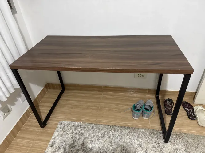 Mesa industrial madeira marrom