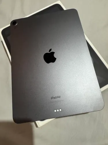 iPad Air 5 64gb (ESTÁ EM ABAETETUBA)