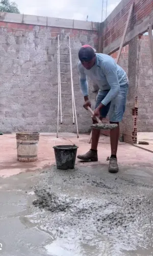 Servente de pedreiro