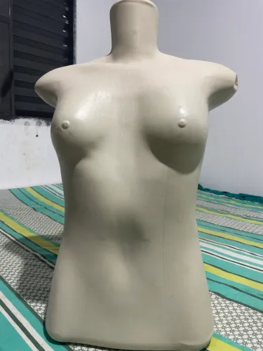 MANEQUIM BUSTO 