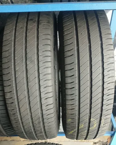 Par de Pneus 225/65 16C Michelin Agilis 3
