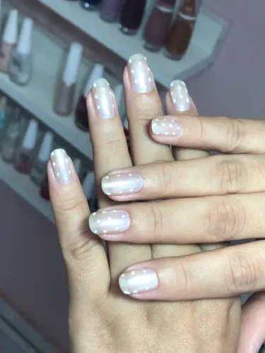 Vaga de emprego para manicure