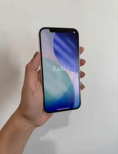 iPhone 12