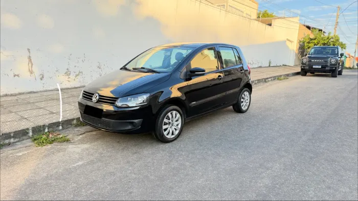 Volkswagen Fox 1.0 MI Total Flex 8V 5P 2011