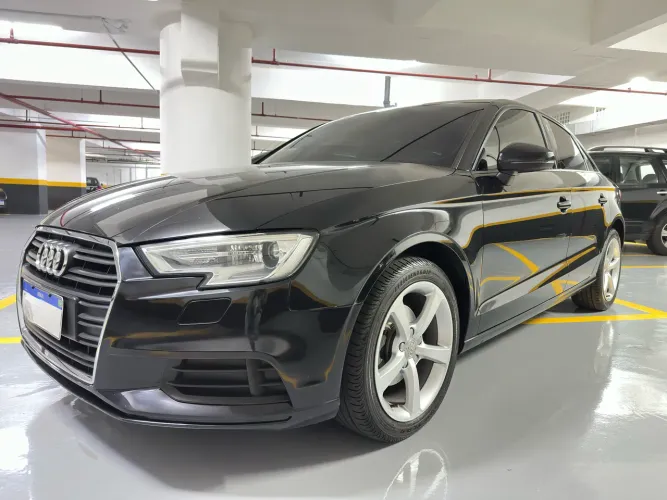 Audi A3 Sedan 1.4 TFSI Flex Tiptronic 4P 2018