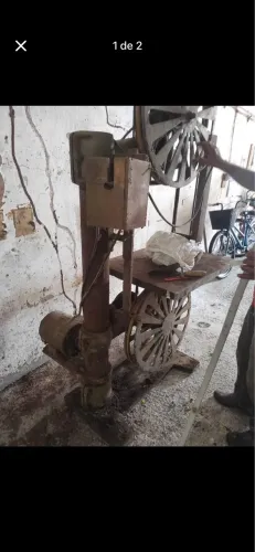 Máquina de marcenaria Serra fita 
