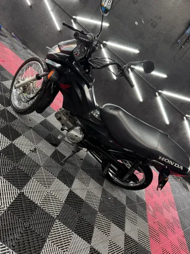 Vendo pop 110, moto impecável