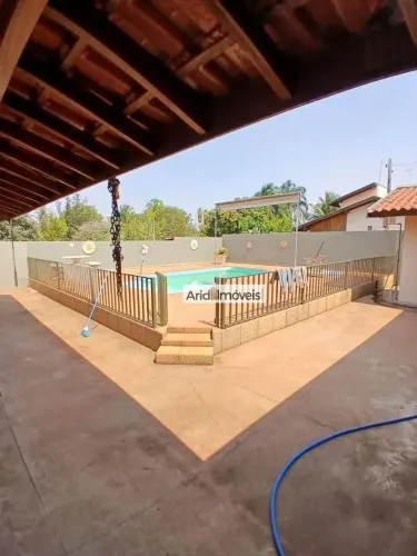 Chácara com 4 dormitórios à venda, 1000 m² por R$ 650.000 - Centro - Guapiaçu/SP