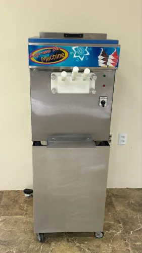Máquina sorvete italiana 