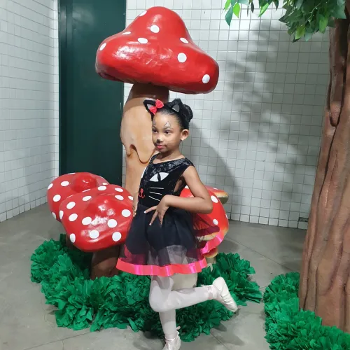 Fantasia infantil da "Gatinha".