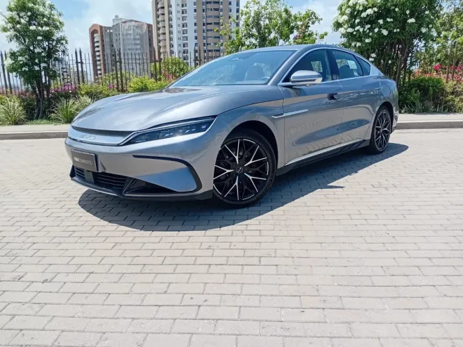 BYD Han EV (elétrico) 2025