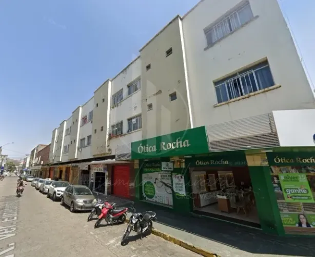 Venda: Apartamento no Centro de Gov. Valadares/MG