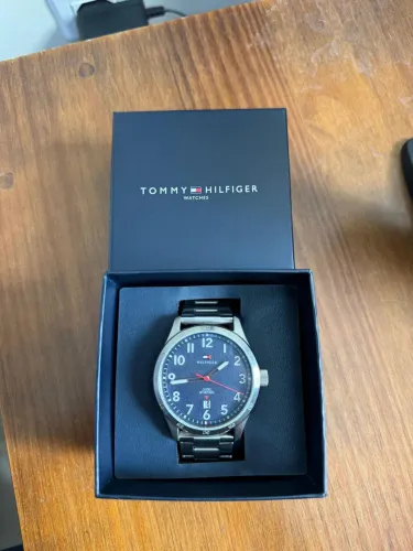 RELÓGIO TOMMY HILFIGER ORIGINAL COM NOTA FISCAL 