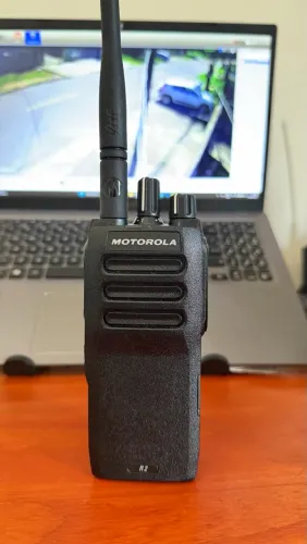 Rádio Motorola R2 VHF
