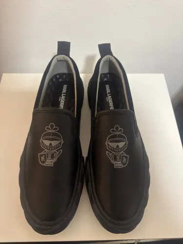 Tênis Slipon KARL LAGERFELD