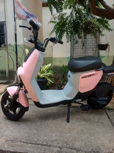 Scooter elétrica