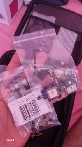Diversas peças drone Clfy faith mini