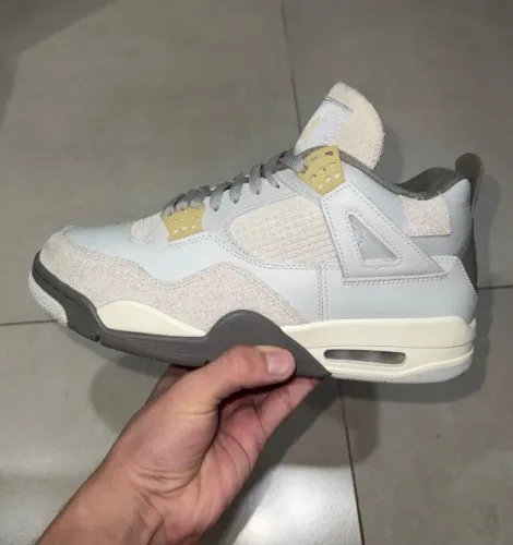 Jordan 4 Craft Photon Dust