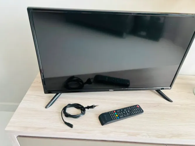 Tv Philco Smart HD 28 polegadas 