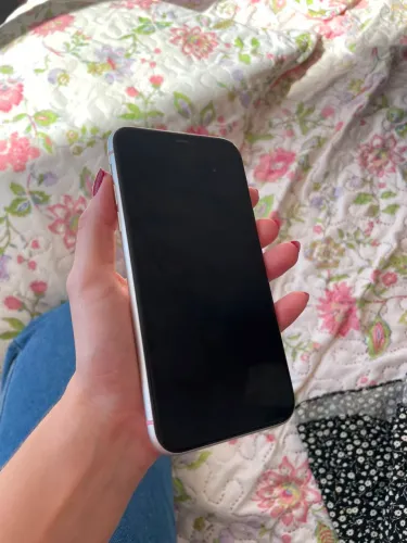IPHONE 11 64GB. 100% original