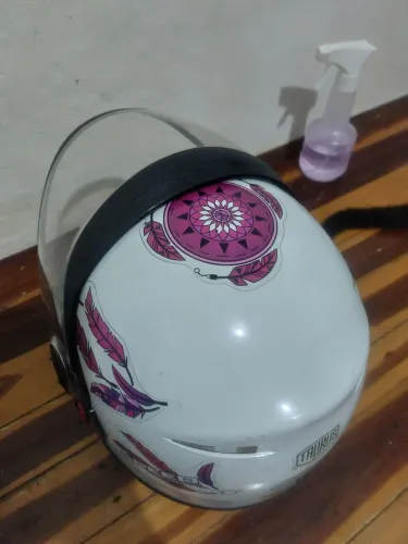 Capacete