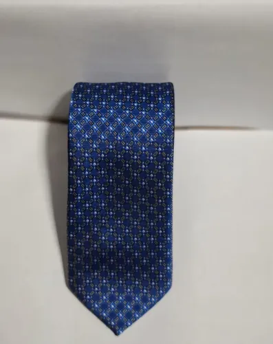 Gravatas Premium 100% poliéster