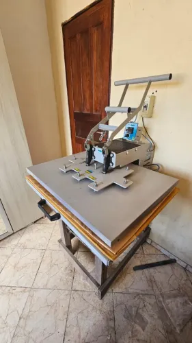 Prensa Térmica Profissional 85x65 de Gaveta