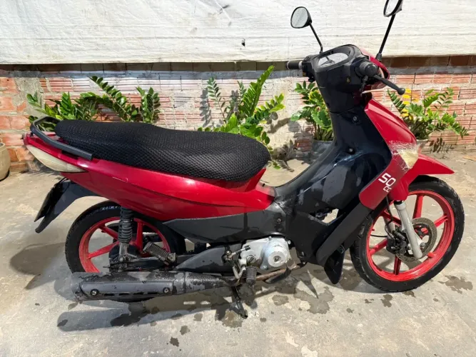 VENDE-SE MOTO TRAXX 50S