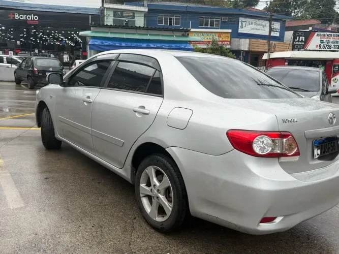 Toyota Corolla XEI 2.0 Flex 16V Aut. 2013