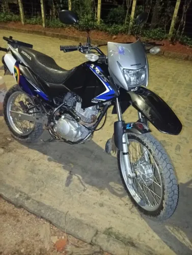 Bros 150 2011 filé
